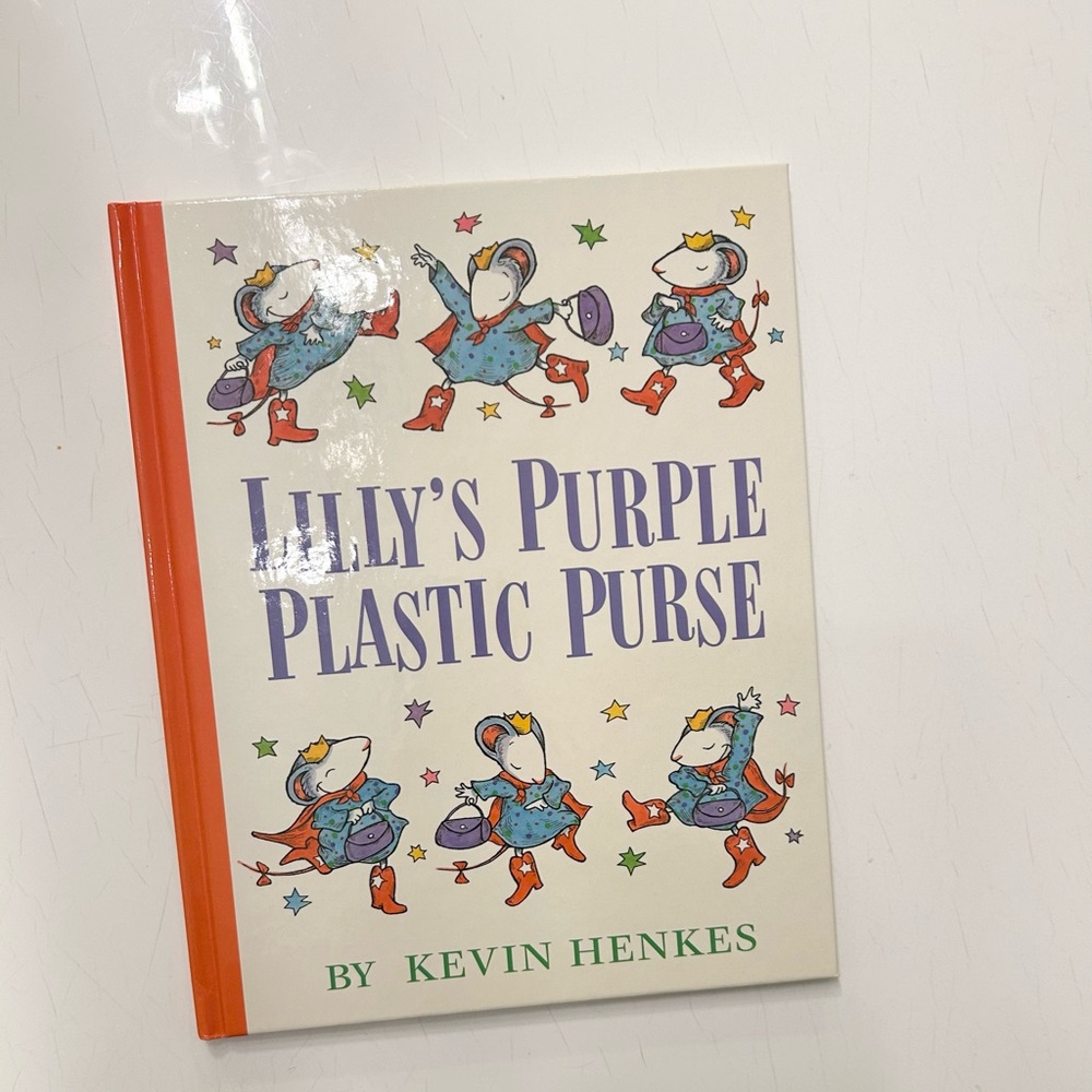 Lilly’s Purple Plastic Purse Hardcover Book Kevin Henkes Kids